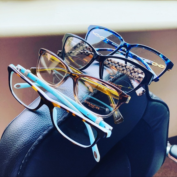 See Differently! ------Designer Eyewear Shop 👓🕶 - Picture 3 of 6